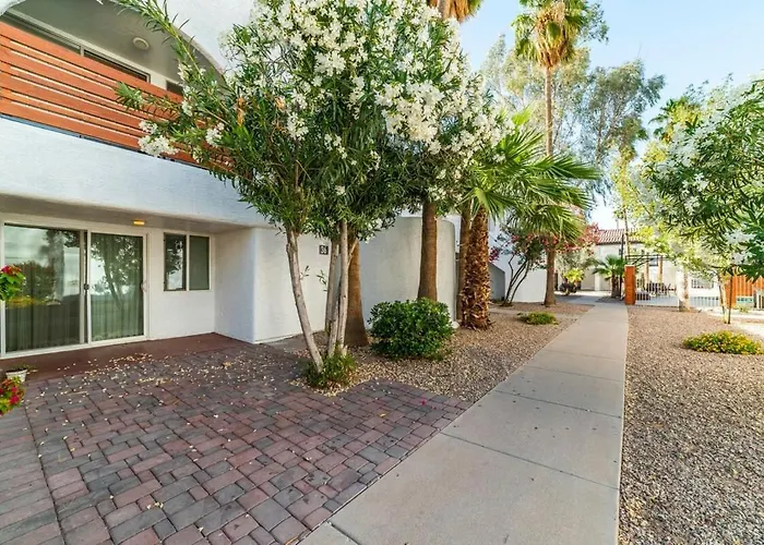 37b- Full Remodel W Heated Pool Holiday home