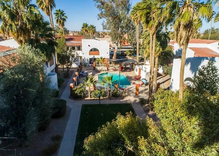 37b- Full Remodel W Heated Pool Holiday home